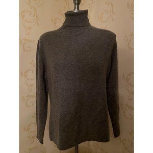 Wendy B. Cashmere 100% Cashmere Gray Turtleneck Sweater